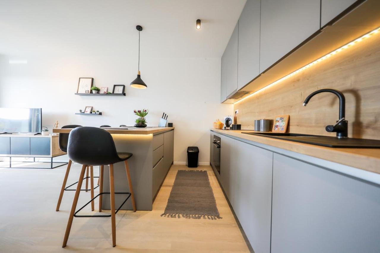 Apartment Allegro Exclusive 2 With Private Parking And Balcony *