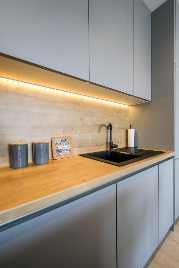 Apartment Allegro Exclusive 2 With Private Parking And Balcony Zadar