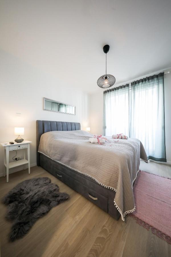 Allegro Exclusive 2 With Private Parking And Balcony Apartment Zadar